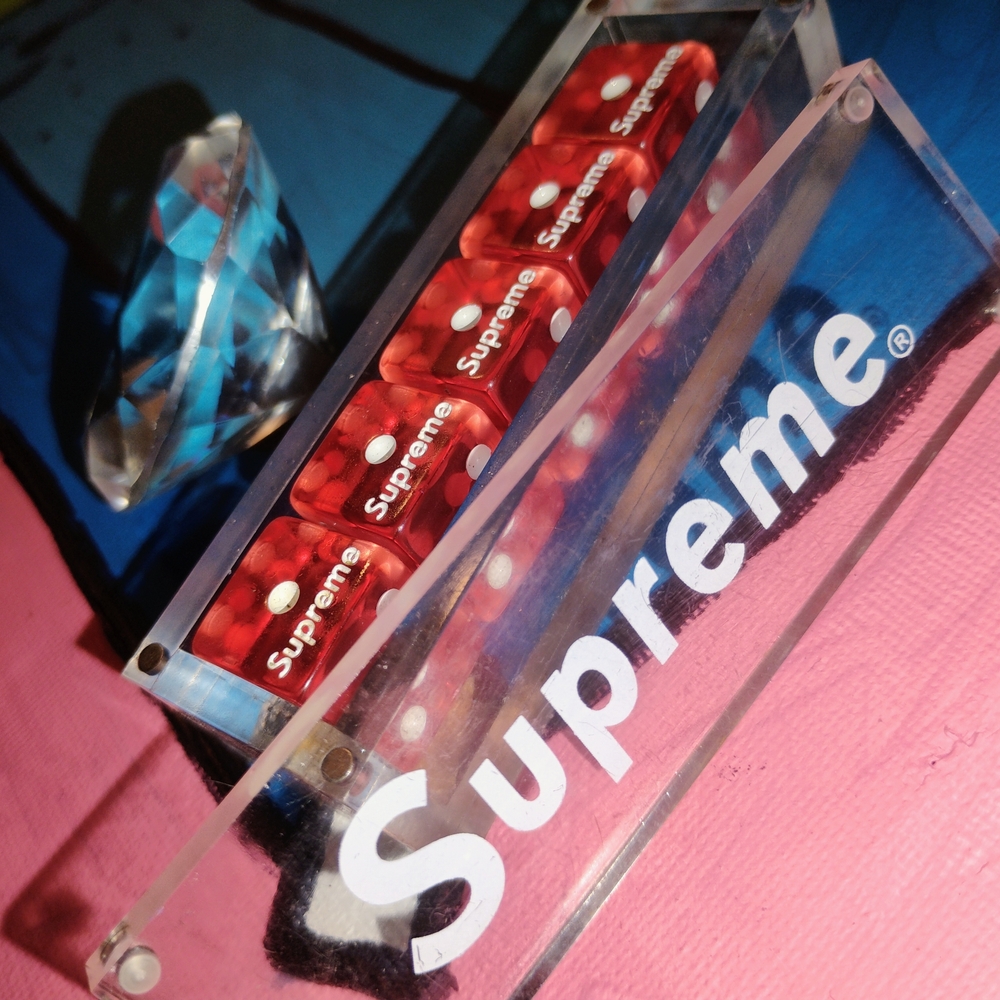 Supreme Red Dice Set